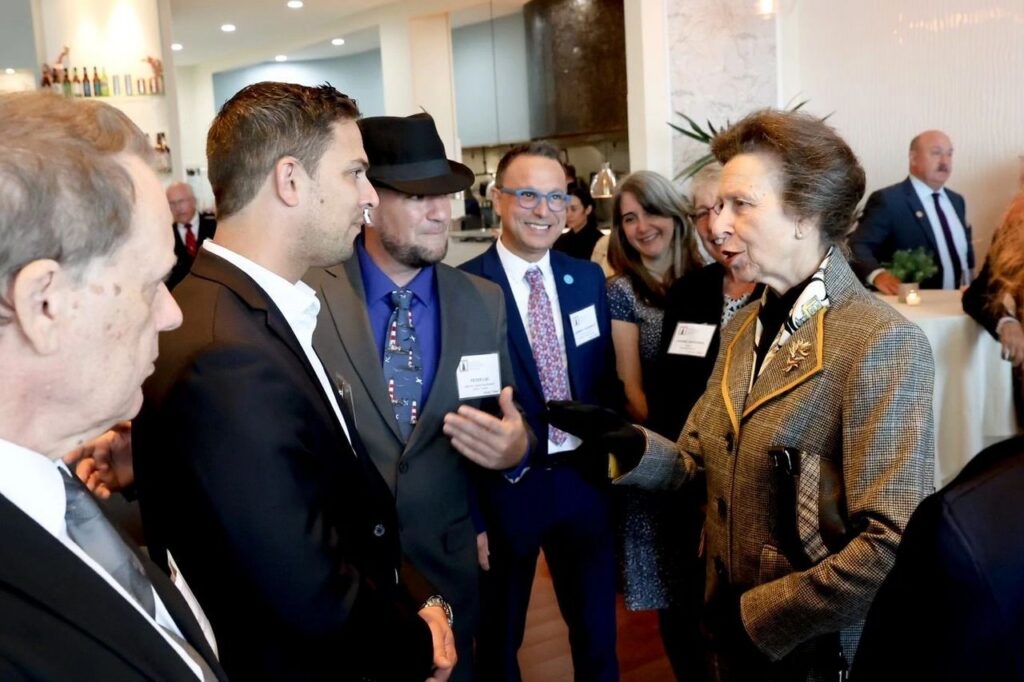 Home Security Guard: Ensuring Safety and Peace of Mind